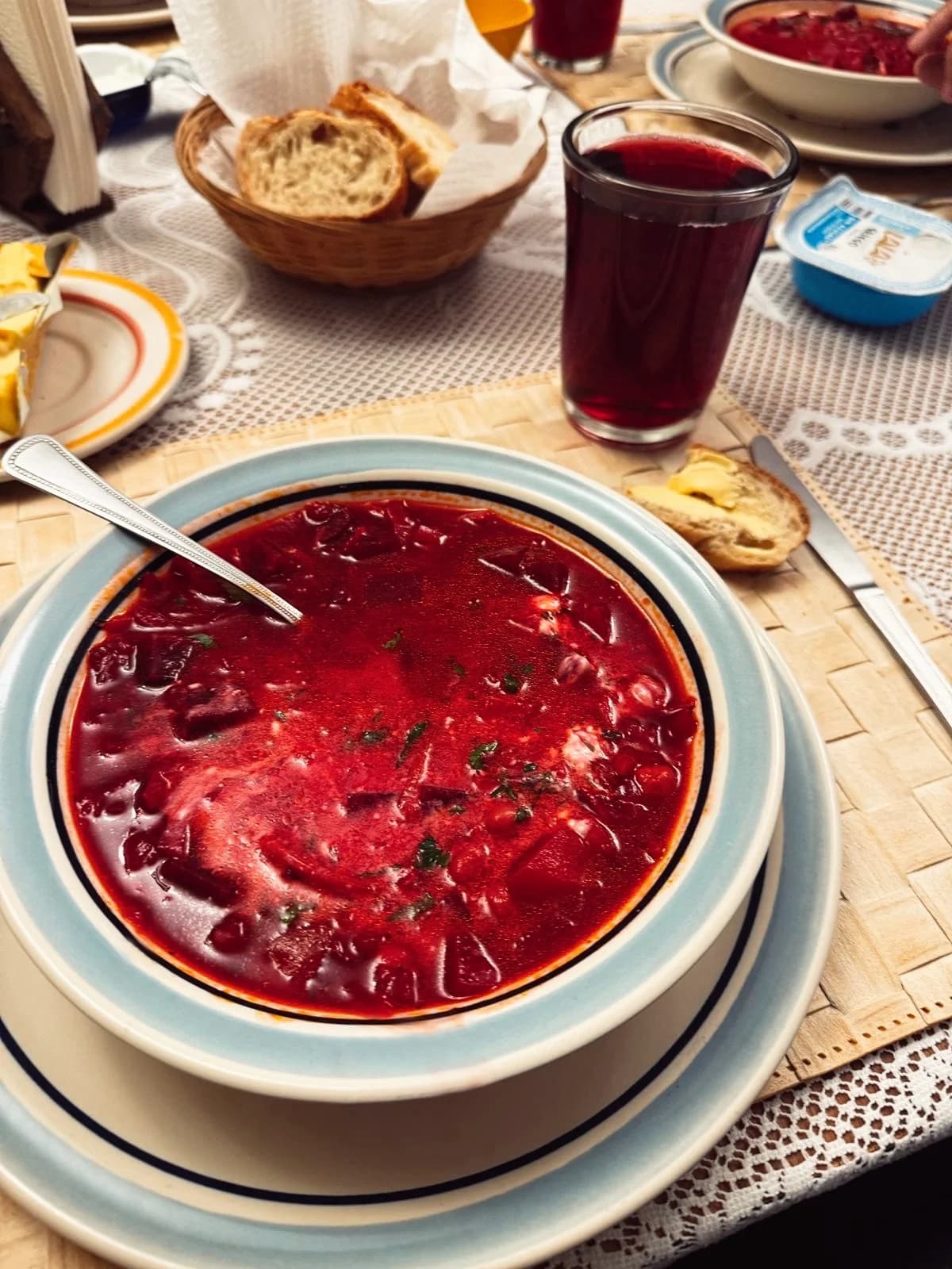 Dish of borscht ready to eat